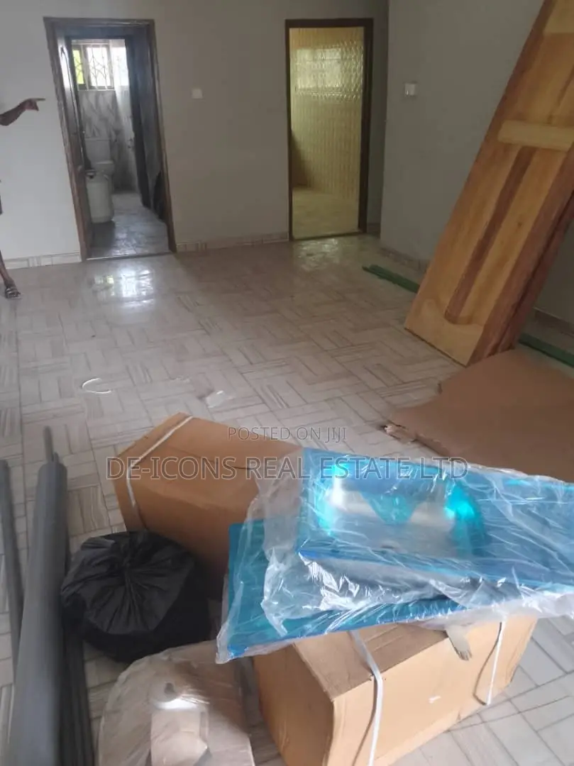 2bdrm Bungalow in De-Icons Real Estate, Awutu Senya East Municipal