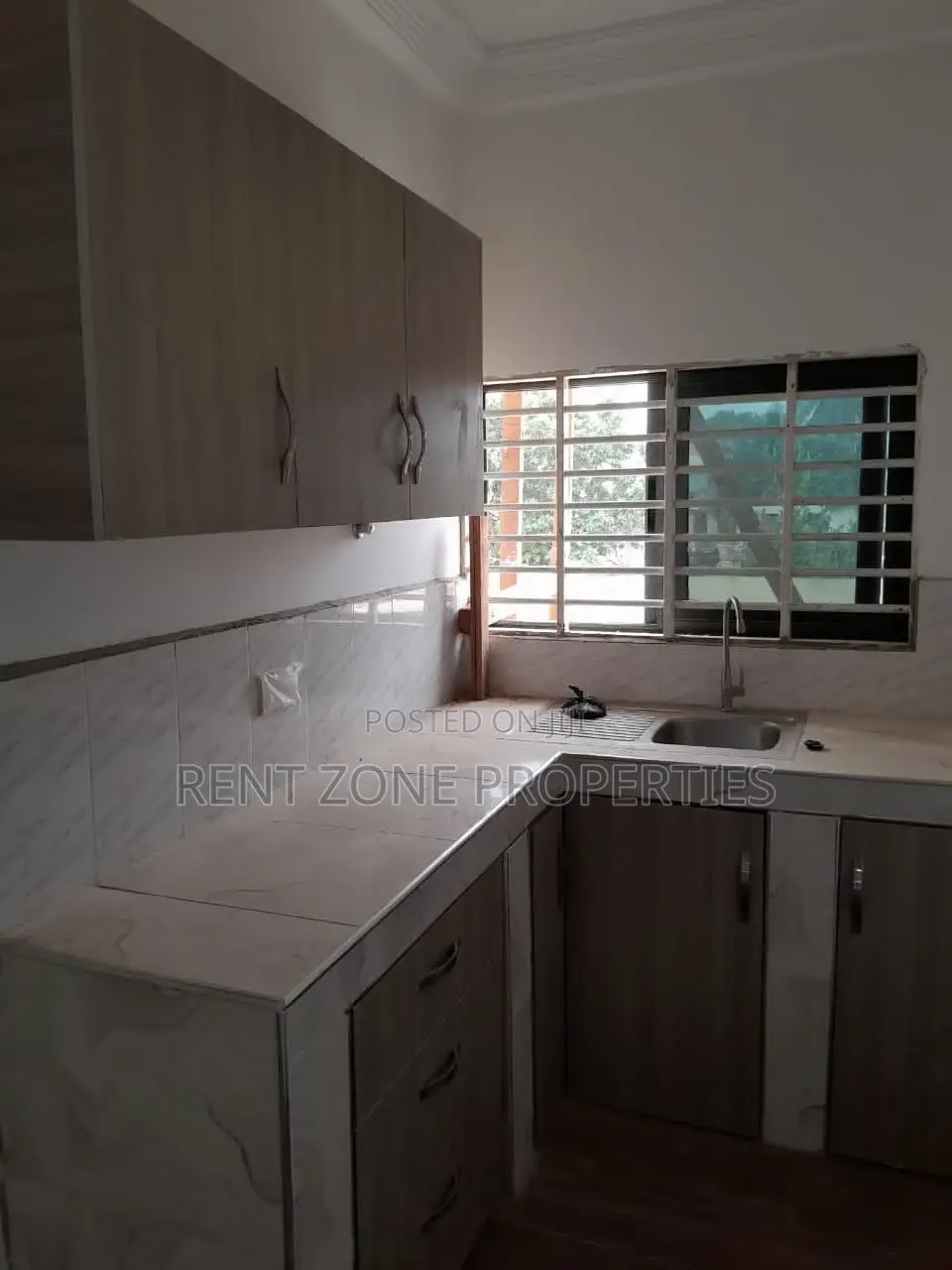 1bdrm Apartment in Rent Zone Properties, Ofankor for rent