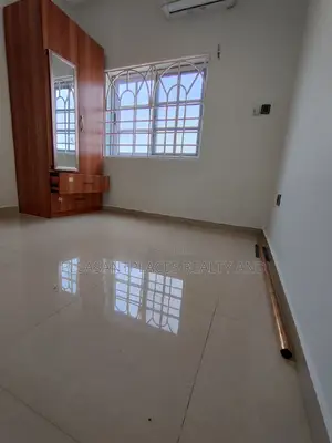 1bdrm Apartment in Pleasantplaces, East Legon for rent
