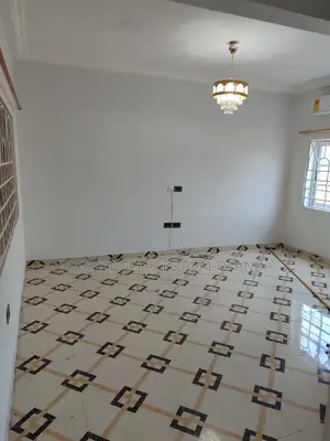 1bdrm Apartment in Pleasantplaces, East Legon for rent