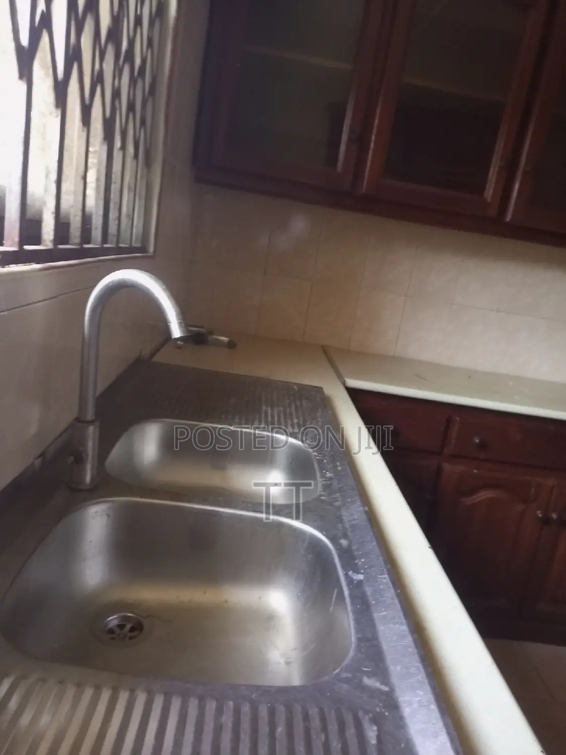 4bdrm House in Teshie Lekma for rent