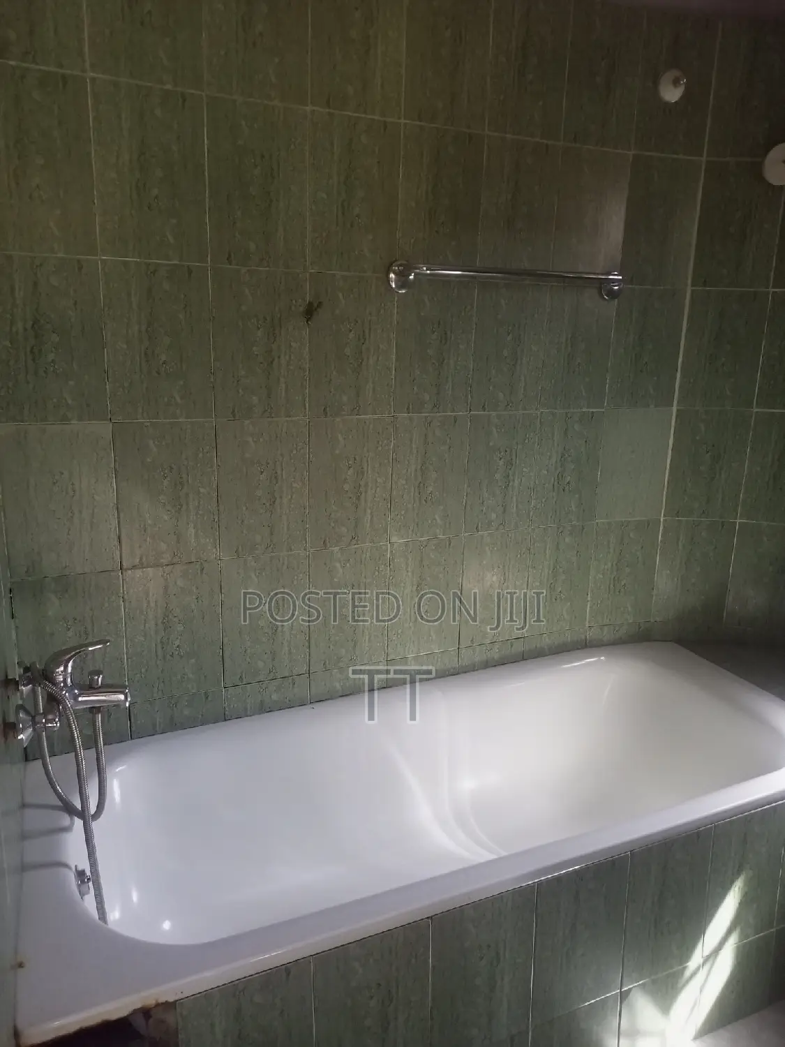 4bdrm House in Teshie Lekma for rent