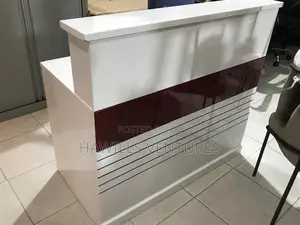 Quality Reception Desk.