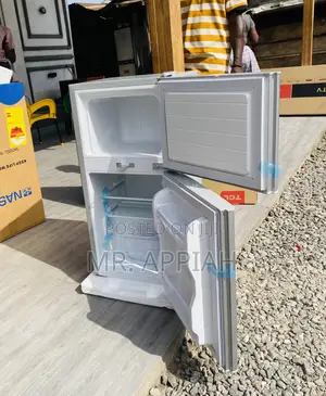 Super Cooling Nasco Double Door Electric Table Top Fridge