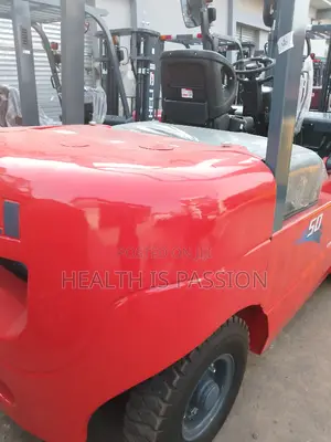 Brand New Forklift 5ton/3m Heli Diesel Engine for Cash Sale