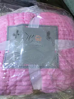 Exquisite Quality Throw Blankets