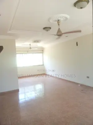 3bdrm House in Community 19 Estate,, Spintex for rent