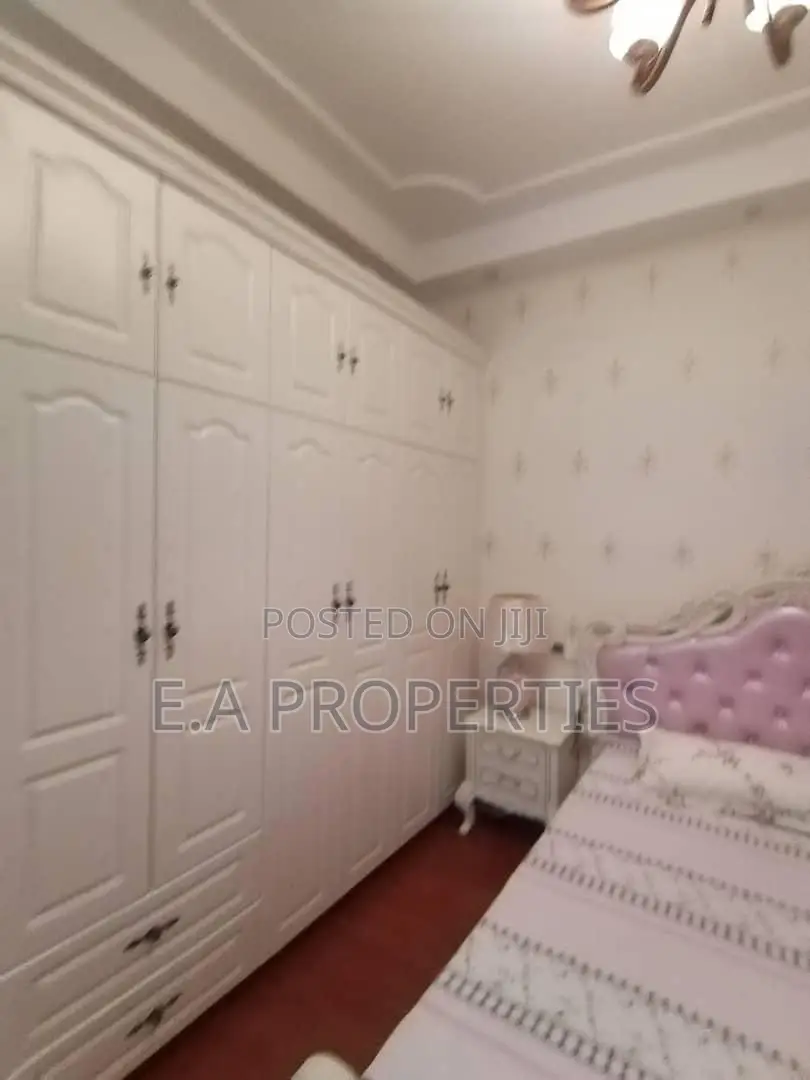 Furnished 4bdrm Mansion in E A Properties, Papao for sale