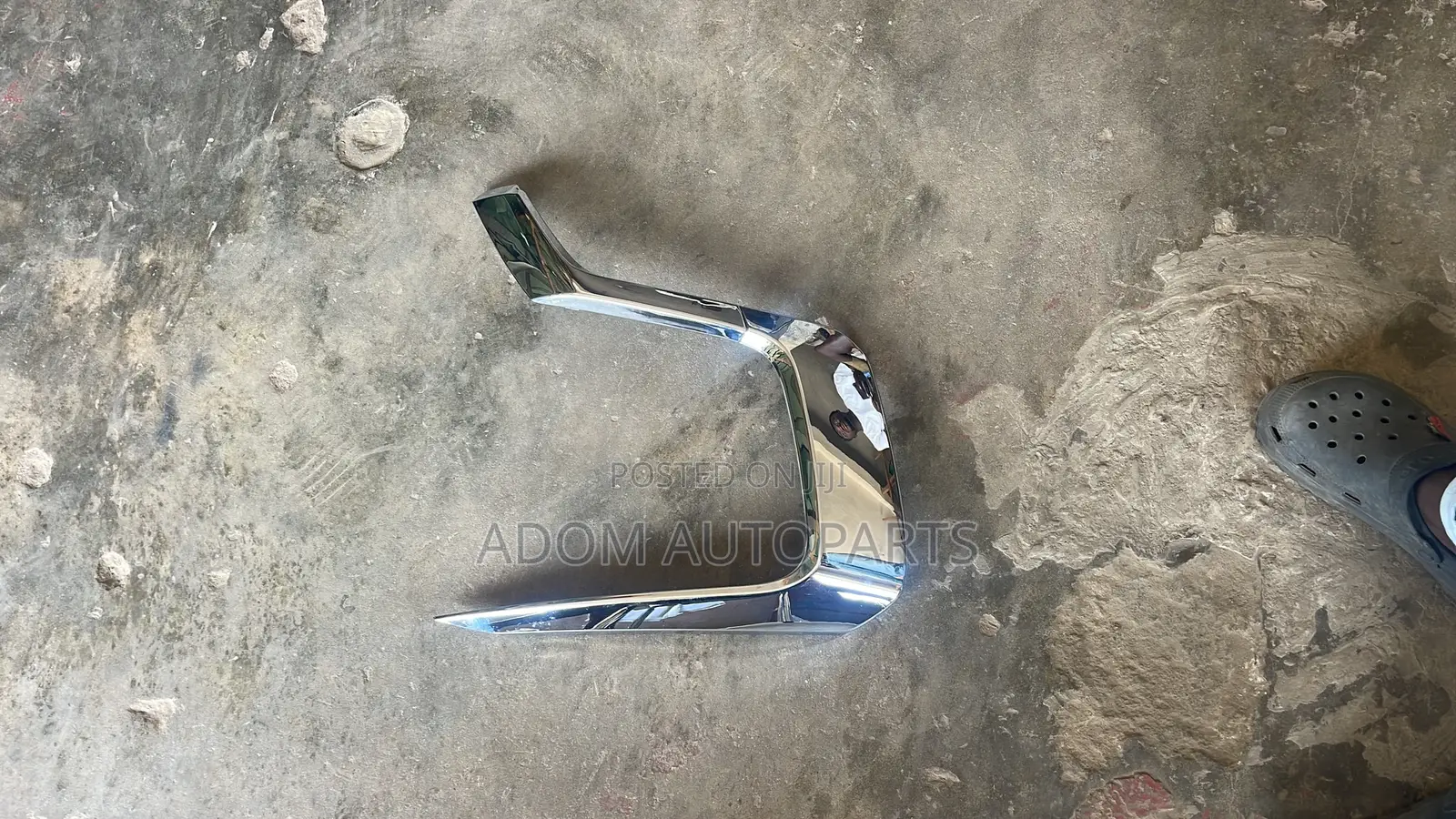 Mitsubishi Pajero Montero Bumper Chrome