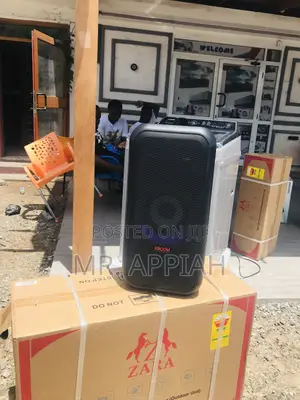 Well Design LG Xboom XL5S Bluetooth Speaker.
