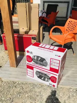 LG Vacuum Cleaner 20 Liters Red/Black Electric Vc5420nntr