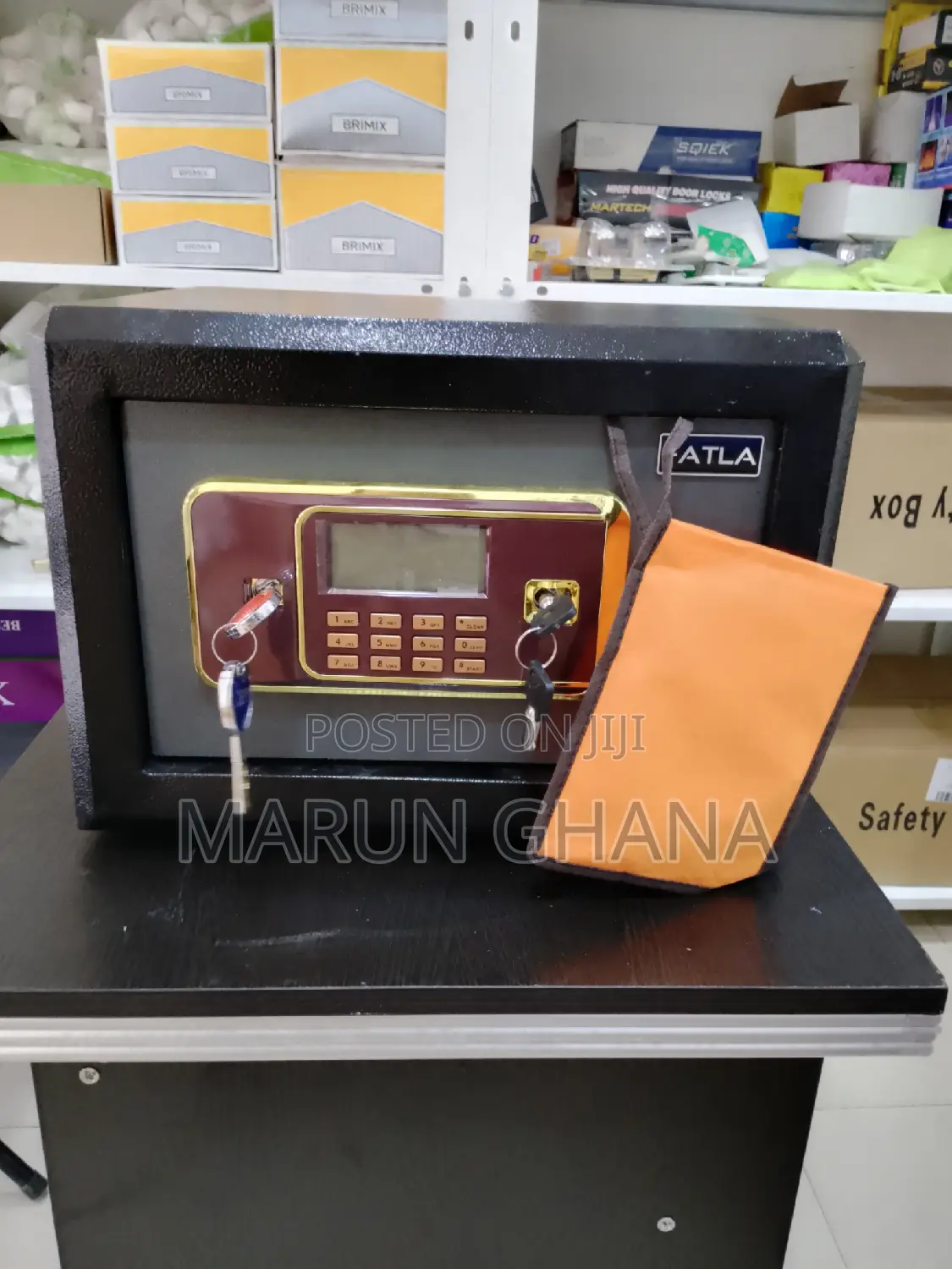 Money Safe Locker Fireproof - 33 Kg