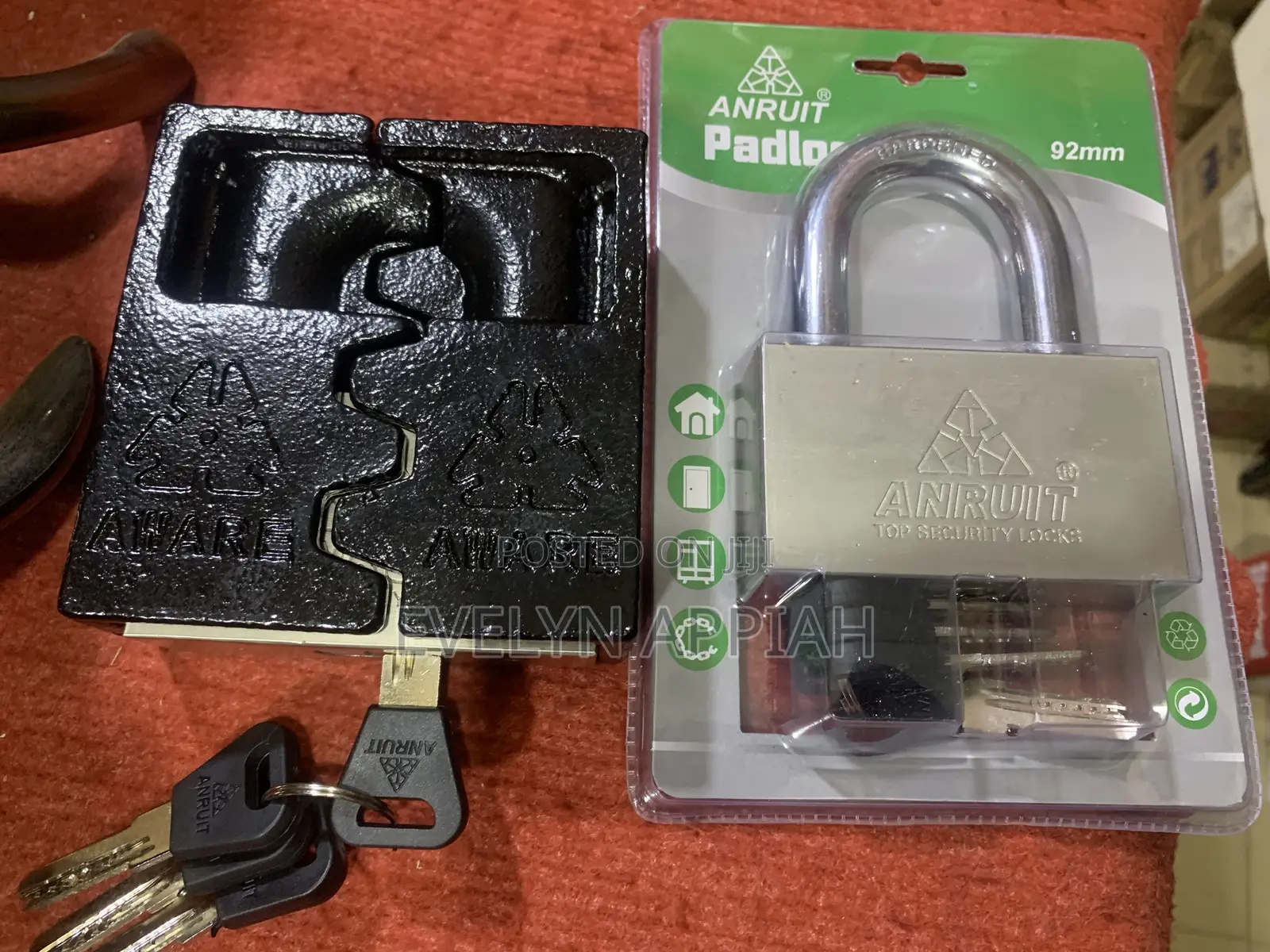 Welded Cast Iron Padlock Big Size