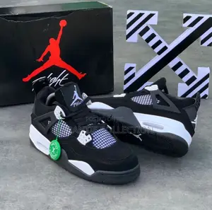 Air Jordan Retro 4 Panda