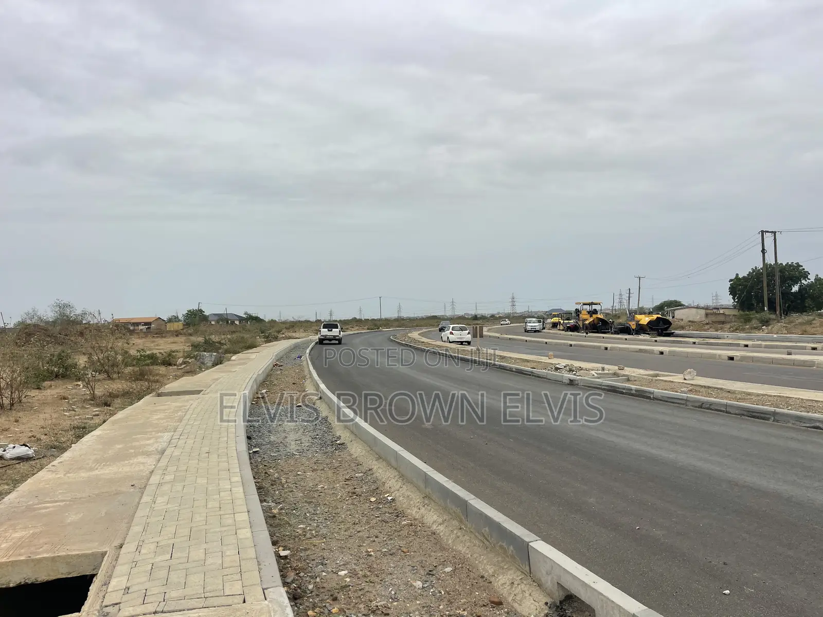 A Roadside Land for Sale at West Trasacco to Motoway