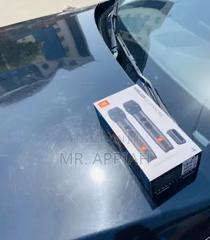 Well Design JBL Wireless Microphone Set.