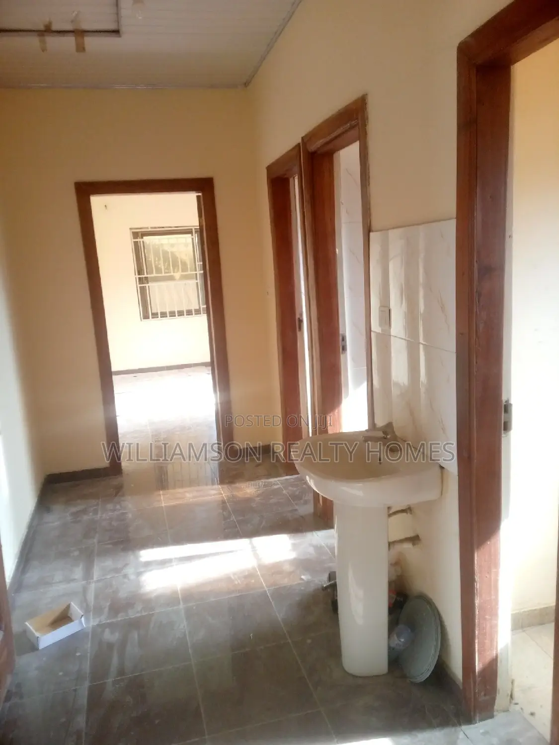 2bdrm Apartment in Community 18 Area, Spintex for rent