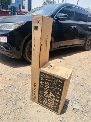LG High Quality Soundbar With Woofer S65Q
