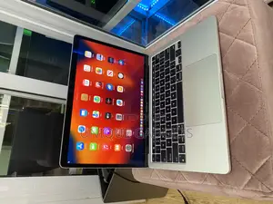 Laptop Apple MacBook Pro 8GB Apple M1 SSD 256GB
