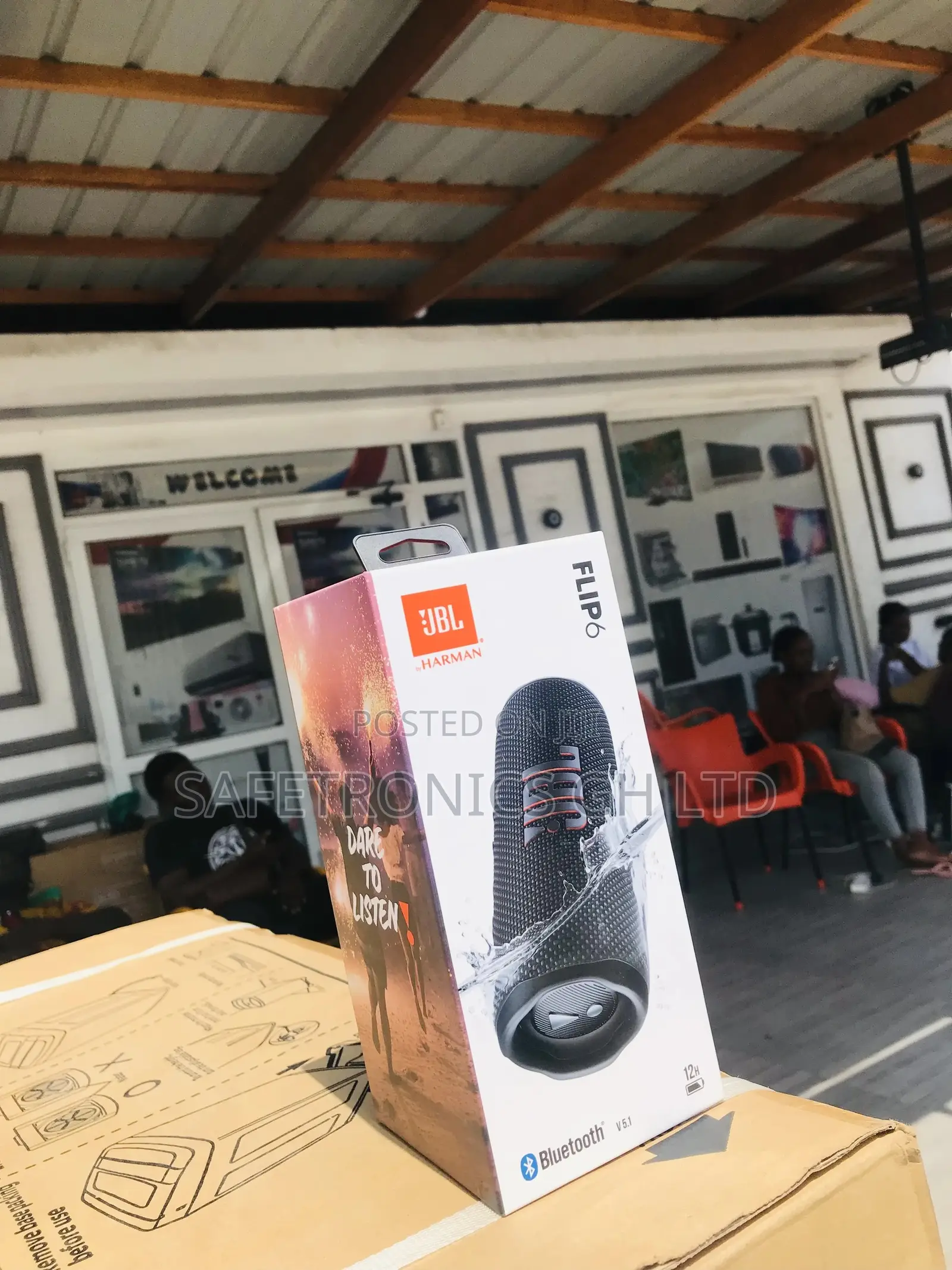 Bluetooth Black JBL Wireless Electric Flip 6 Speaker