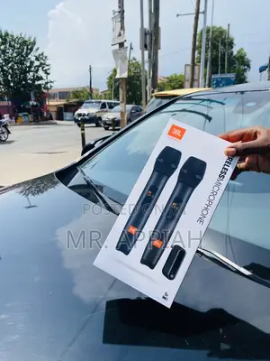 Lovely  Design JBL Wireless Microphone Set.