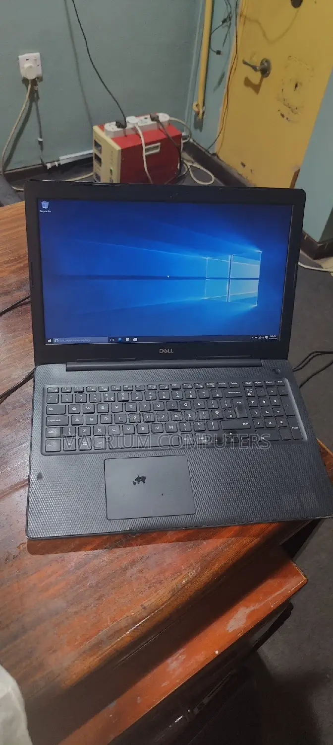 Laptop Dell Latitude 15 3580 8GB Intel Core I7 HDD 1T
