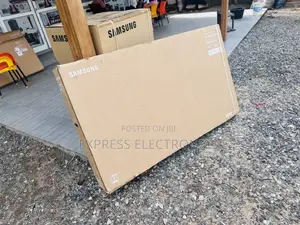 Nice Package UHD Smart Glossy Screen 65”Cu7000