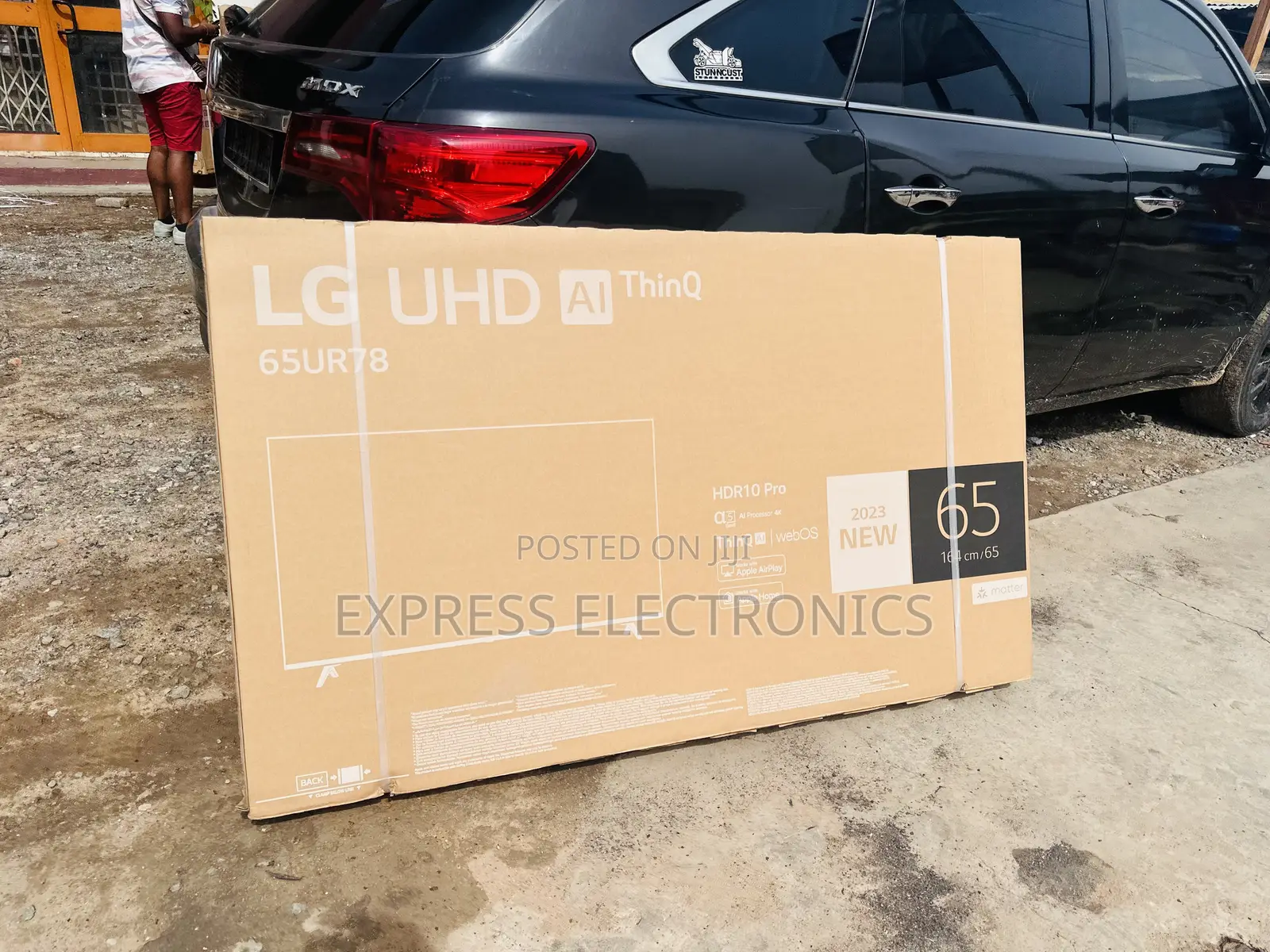 Best Buy for Less UHD Smart Glossy 65”UR78