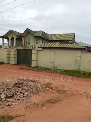 6bdrm House in Amasaman for sale