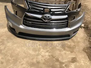 Toyota Highlander 2014-2015-2016 Complete Front Bumper