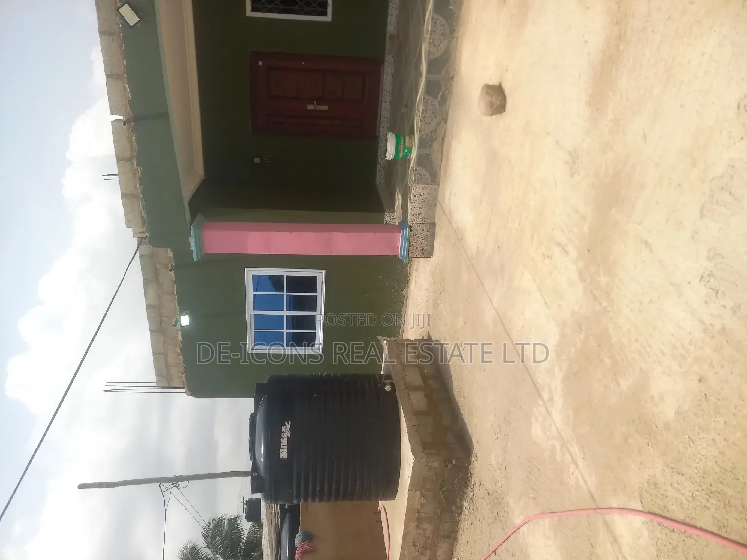 2bdrm Apartment in De-Icons Real Estate, Awutu Senya East Municipal