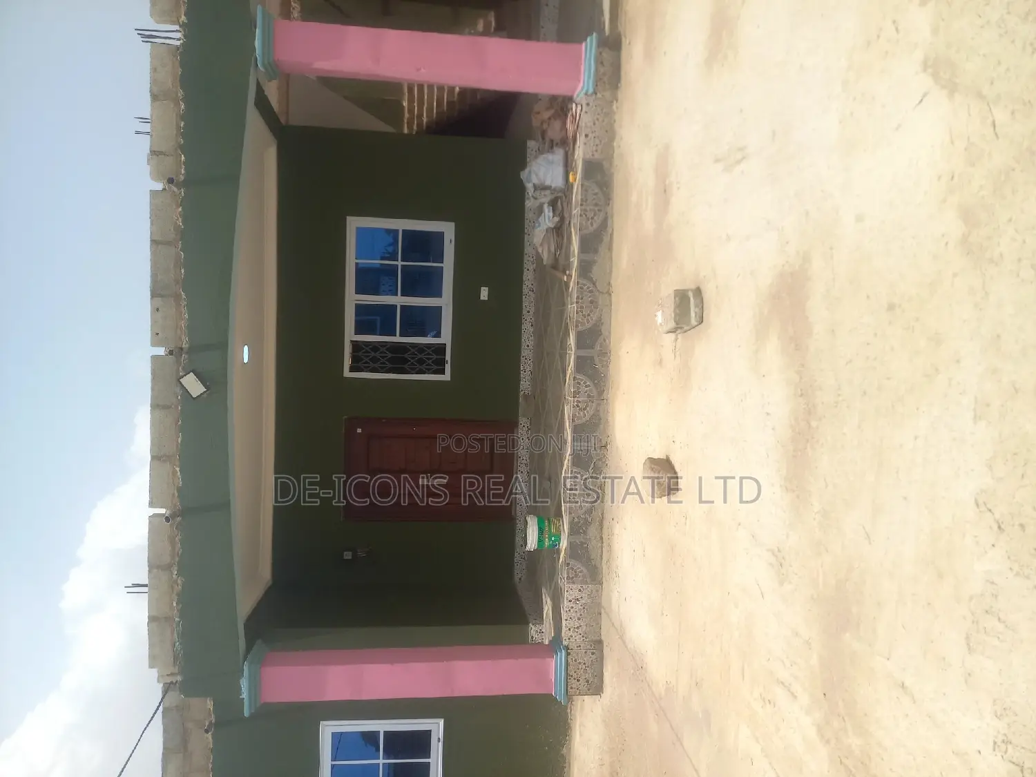 2bdrm Apartment in De-Icons Real Estate, Awutu Senya East Municipal