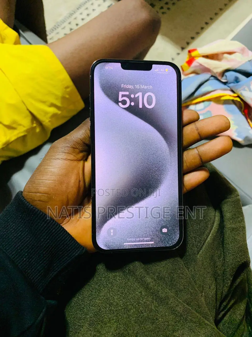 New Apple iPhone 15 Pro Max 256 GB Gold