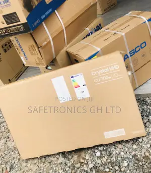 Black Smart 43 Inches Glossy Led Samsung Electric Cu70 Tv
