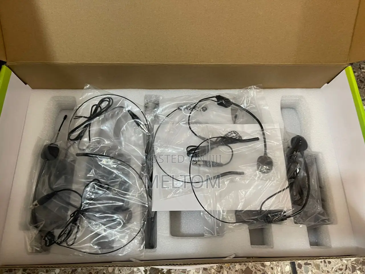 Shure U-8700 4in1 Cordless Head Microphone