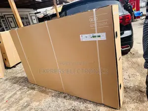 Grab Your Favorite  QLED UHD Smart Samsung 85”Q60
