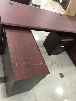 Executive L-Shape.