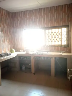 2bdrm Apartment in Community 18 Area, Spintex for rent