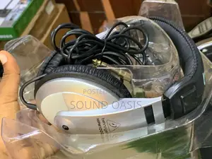 Behringer HPM1000 Multi-Purpose Headphones, Gray