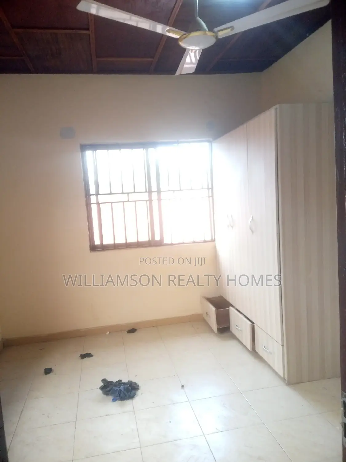 4bdrm Apartment in Community 18 Area, Spintex for rent