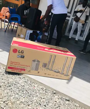 Wireless LG Electric LHD657 Black Bluetooth Soundbar