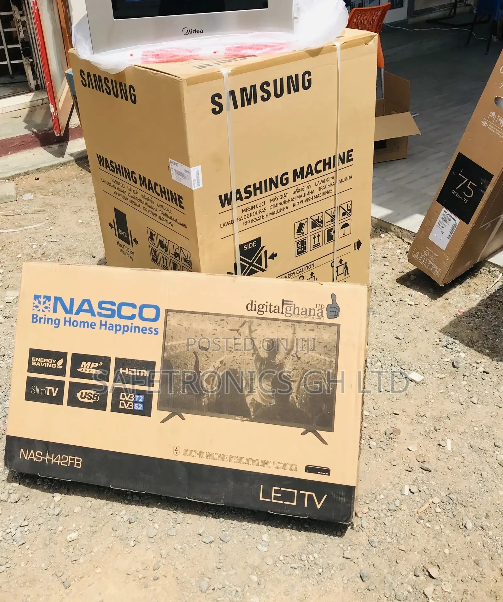 Glossy Black Nasco 42 Inches Electric Full HD Digital Led Tv