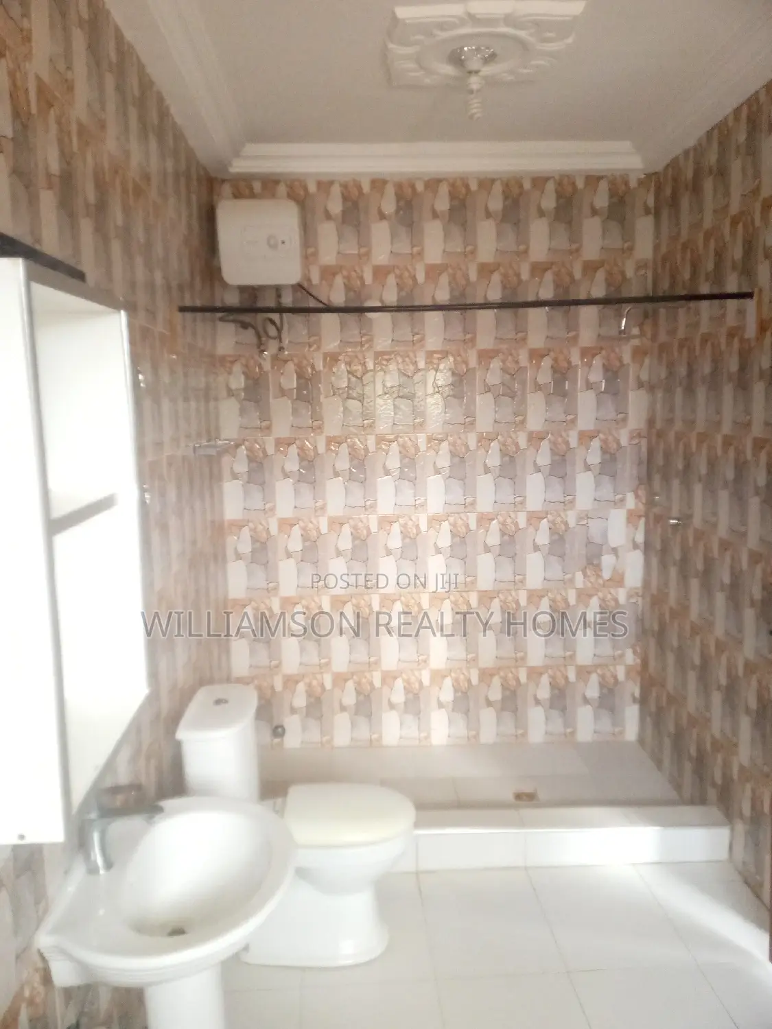 3bdrm Apartment in Devtraco Estate Area, Spintex for rent
