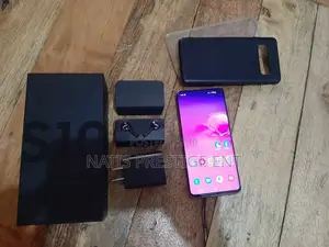 New Samsung Galaxy S10 128 GB Black