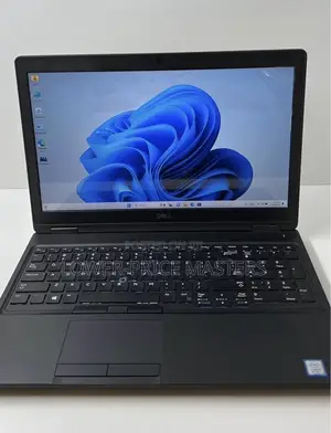 New Laptop Dell Latitude 5580 16GB Intel Core i7 SSD 512GB