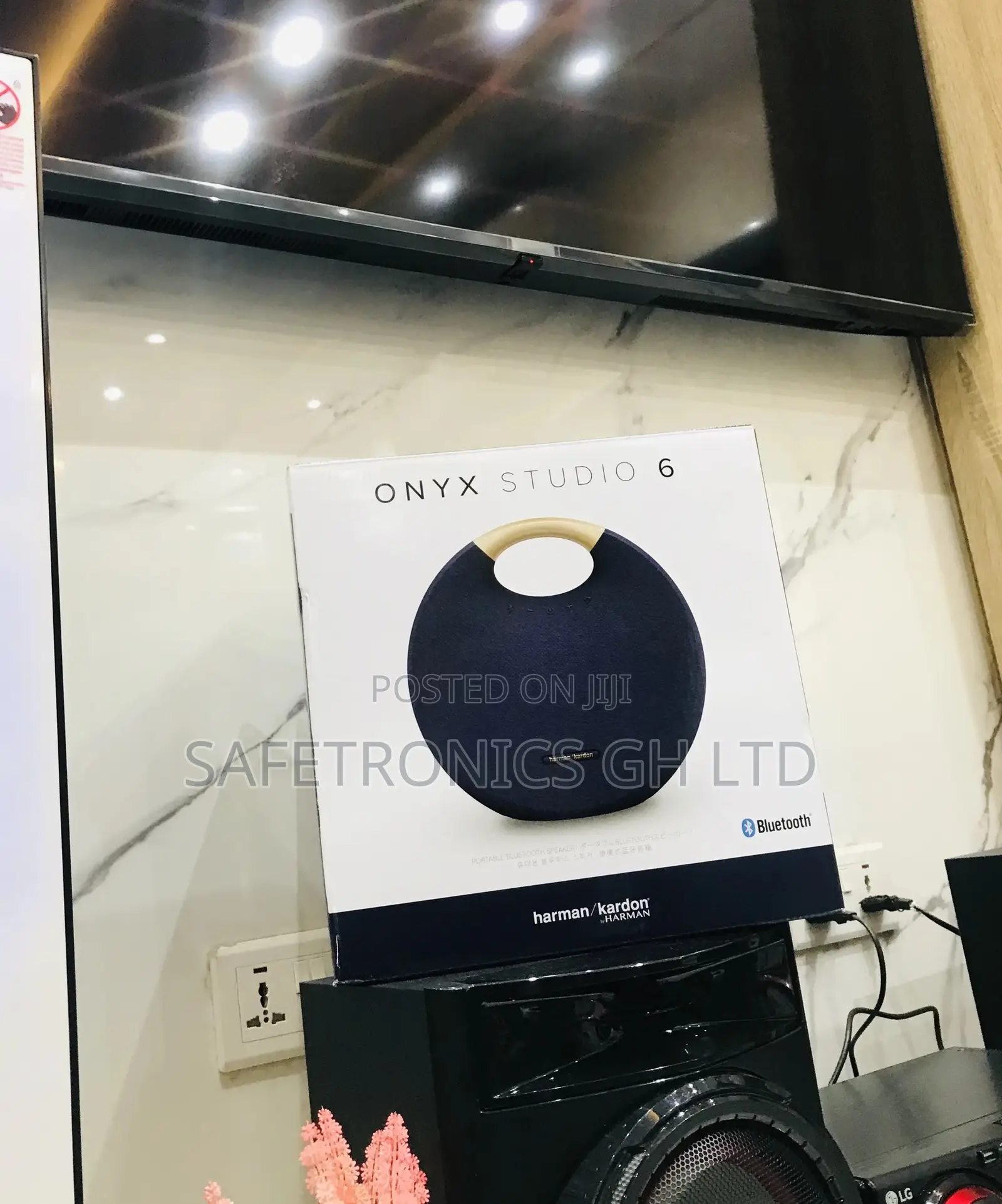 Onyx Studio 6 Bluetooth Wireless Electric Harman Kardon