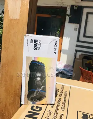 Bluetooth Wireless Sony SRS-XB33 Electric Black Speaker