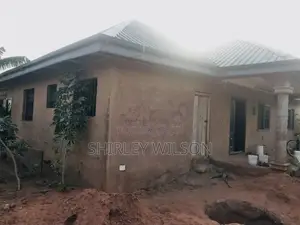 4bdrm House in M B A, Pokuase for sale