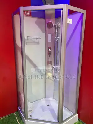 All Round Cubicle Shower With Shower Panel