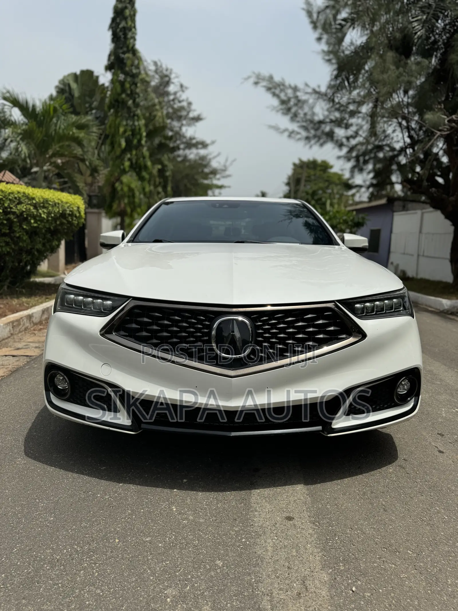 Acura TLX 2.4L Tech & A-Spec Pkgs FWD 2019 White